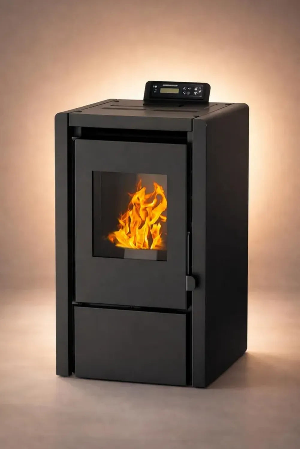 NEMAXX® PC5 Pelletofen 5,3 kW A+ mit Chrono- und ECO-Modus, WLAN-Kompatibilität, Display & Fernbedienung, Unterdruckverbrennung, Überhitzungsschutz & automatische Abschaltung – Schwarz